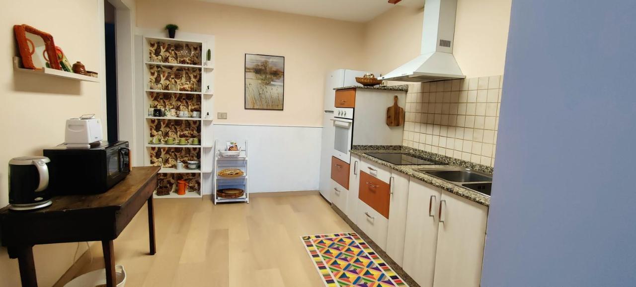 Cs50 Alojamiento 1 Dormitorio Monforte De Lemos Hotel Kültér fotó